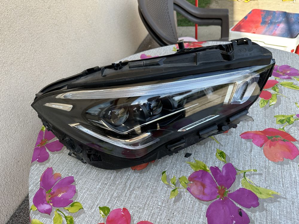 Far dreapta full led multibeam.mercedes cla w118.coda1189063200.