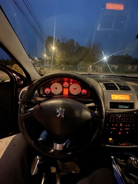 Vând Peugeot 407