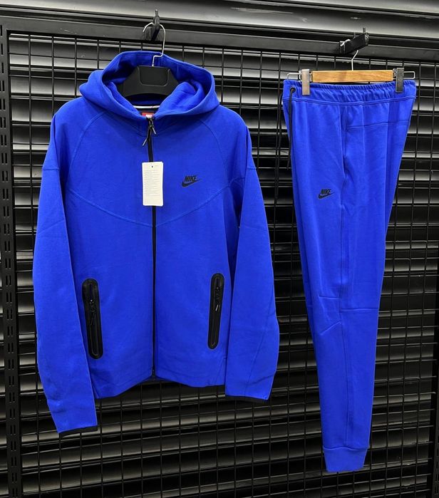 Нова колекция мъжки екипи Nike Tech Fleece!