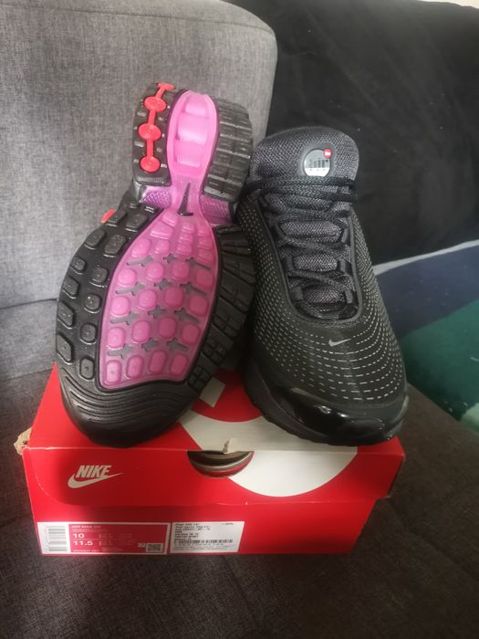 Adidasi Nike max DN noi  mărimea 43/44 originali cu cutia originala