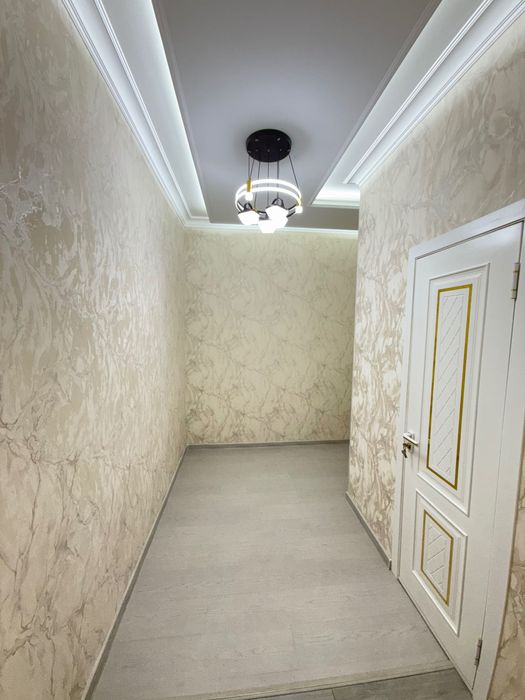 Яшнабад улица Иззат-58 Новостройке продаю квартиру  1/2/8  45м2