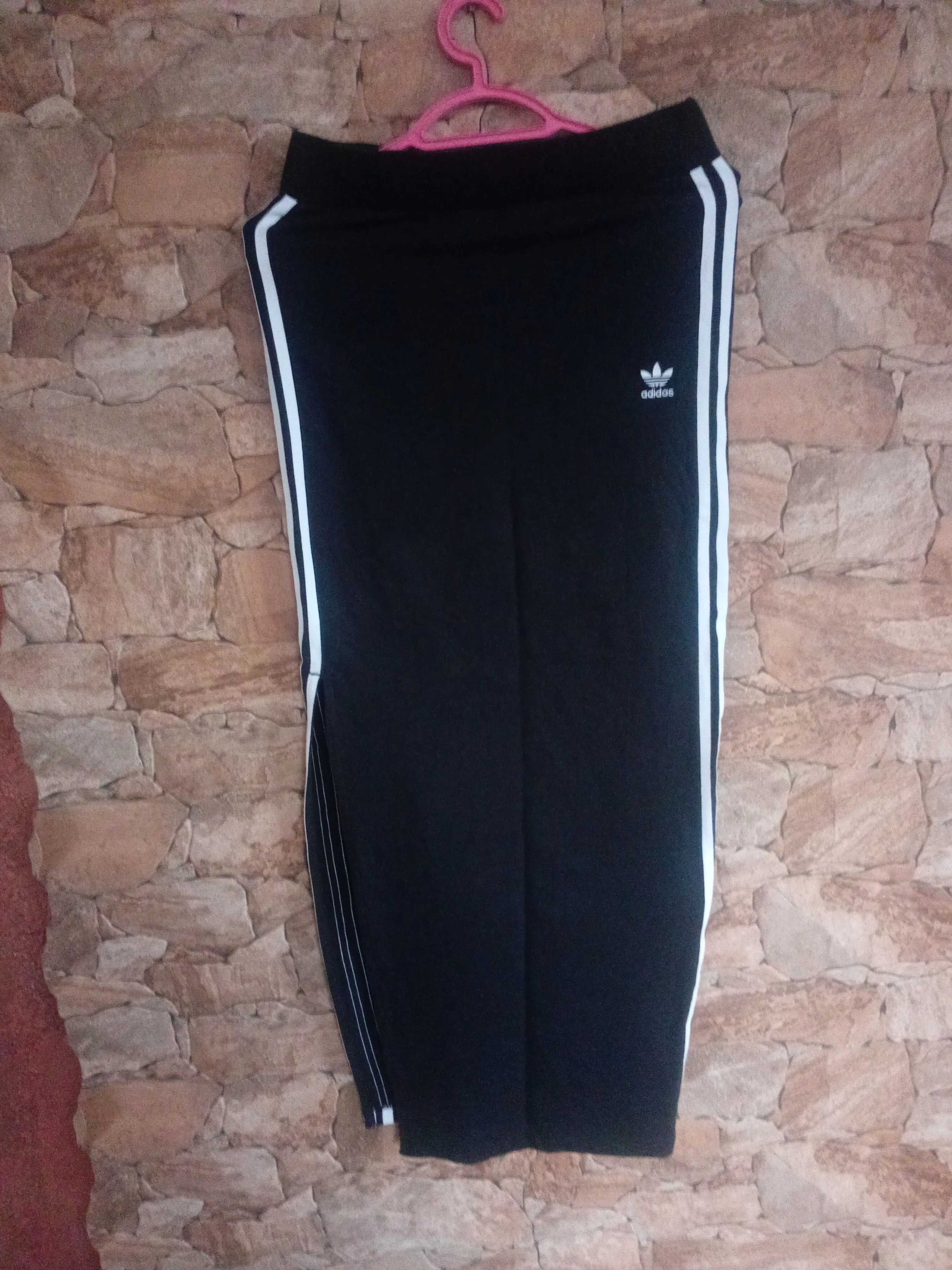 Пола Adidas размер S