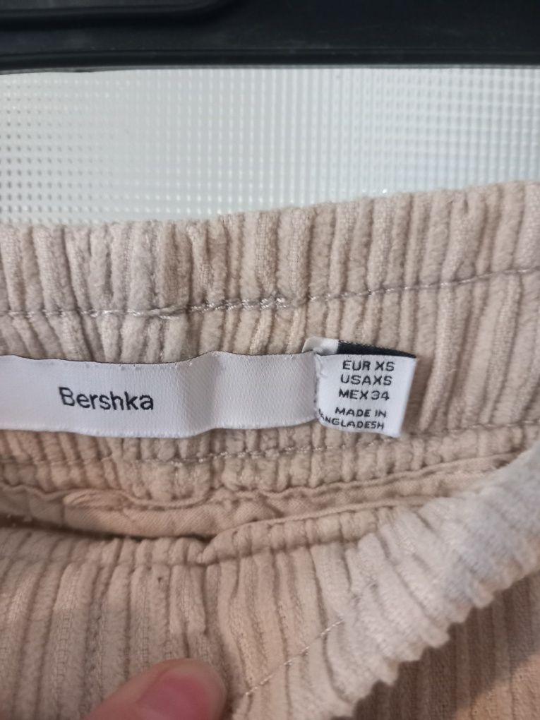 Джинсов панталон Bershka XS