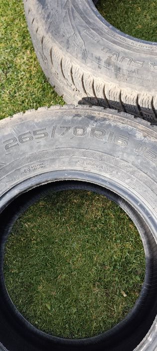 Зимни гуми 265/70 R16 NOKIAN за джип