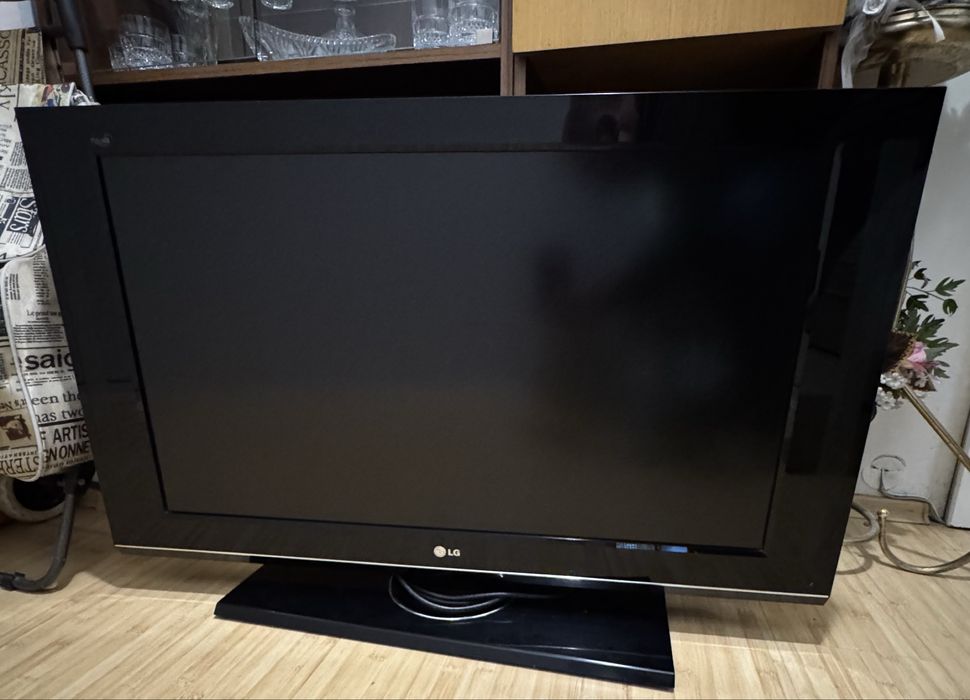 LCD TV LG 37 inch