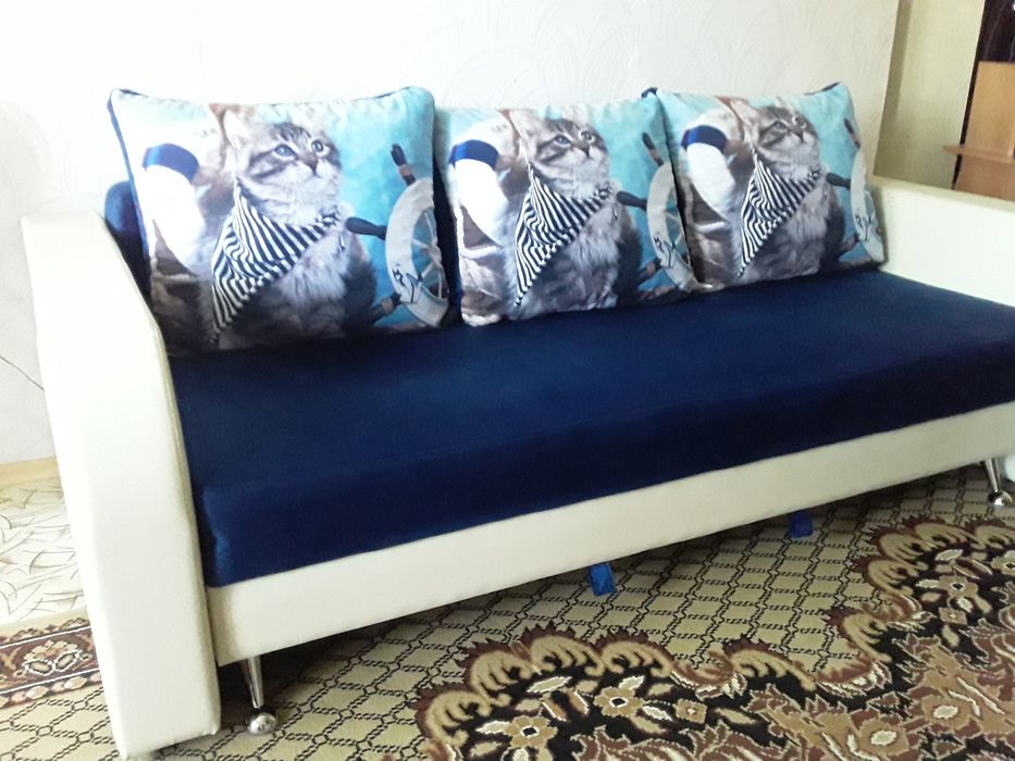 Продам мягкий диван