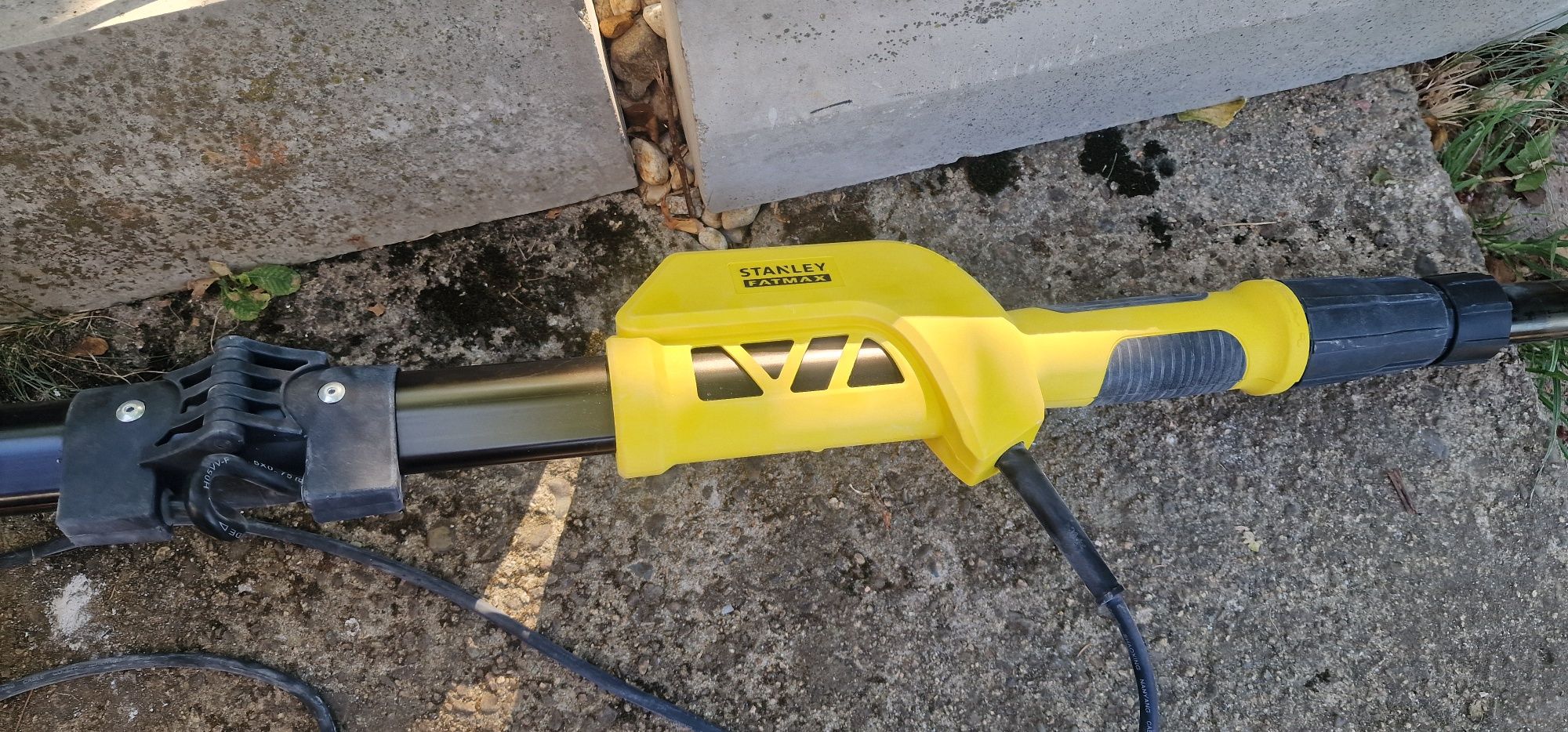 Жираф за шлайфане Stanley SFMEE500S 750W