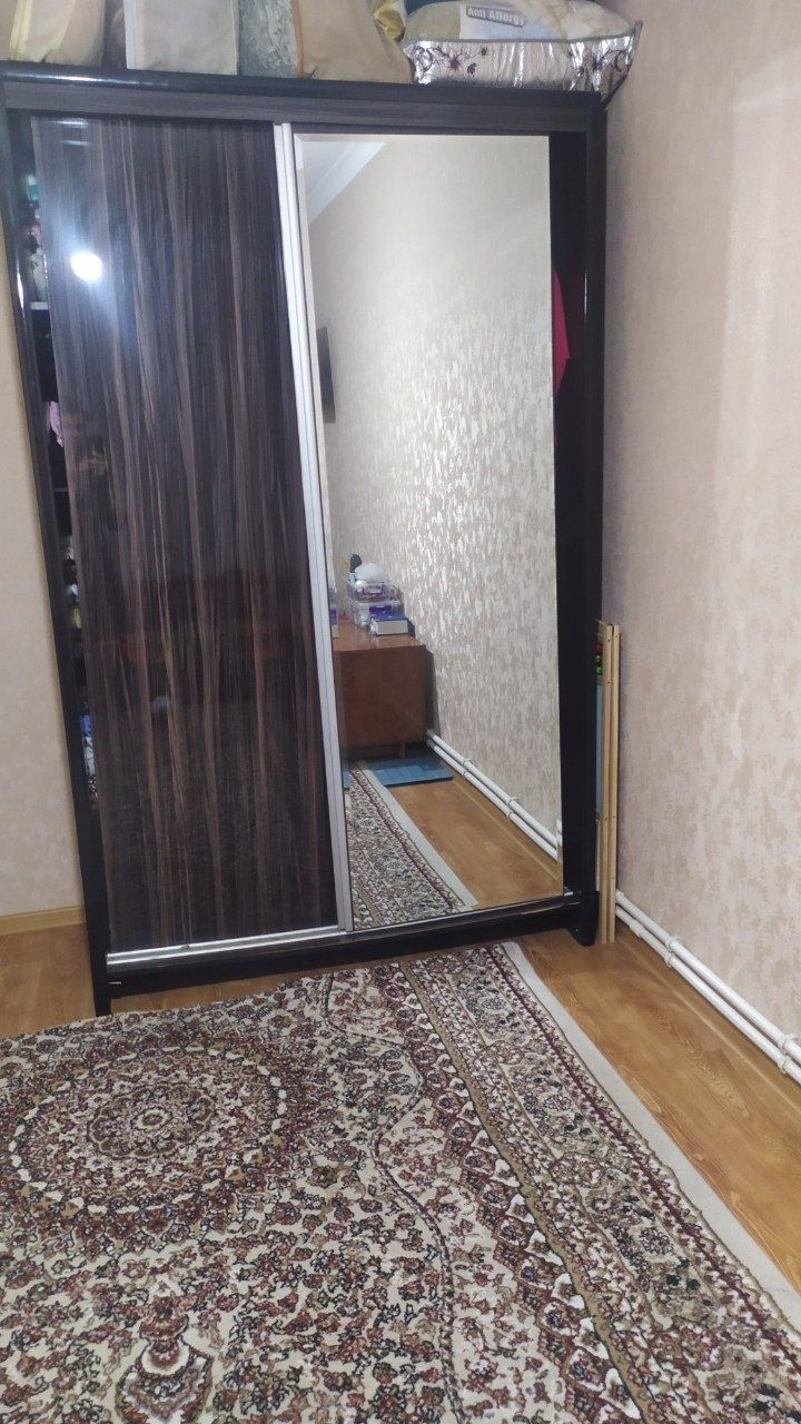 Mebel.  s otladi