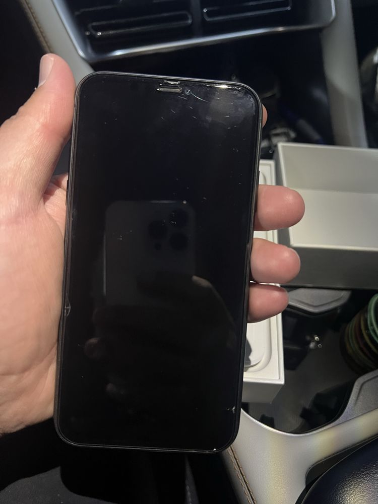 iPhone 11 , 128 GB