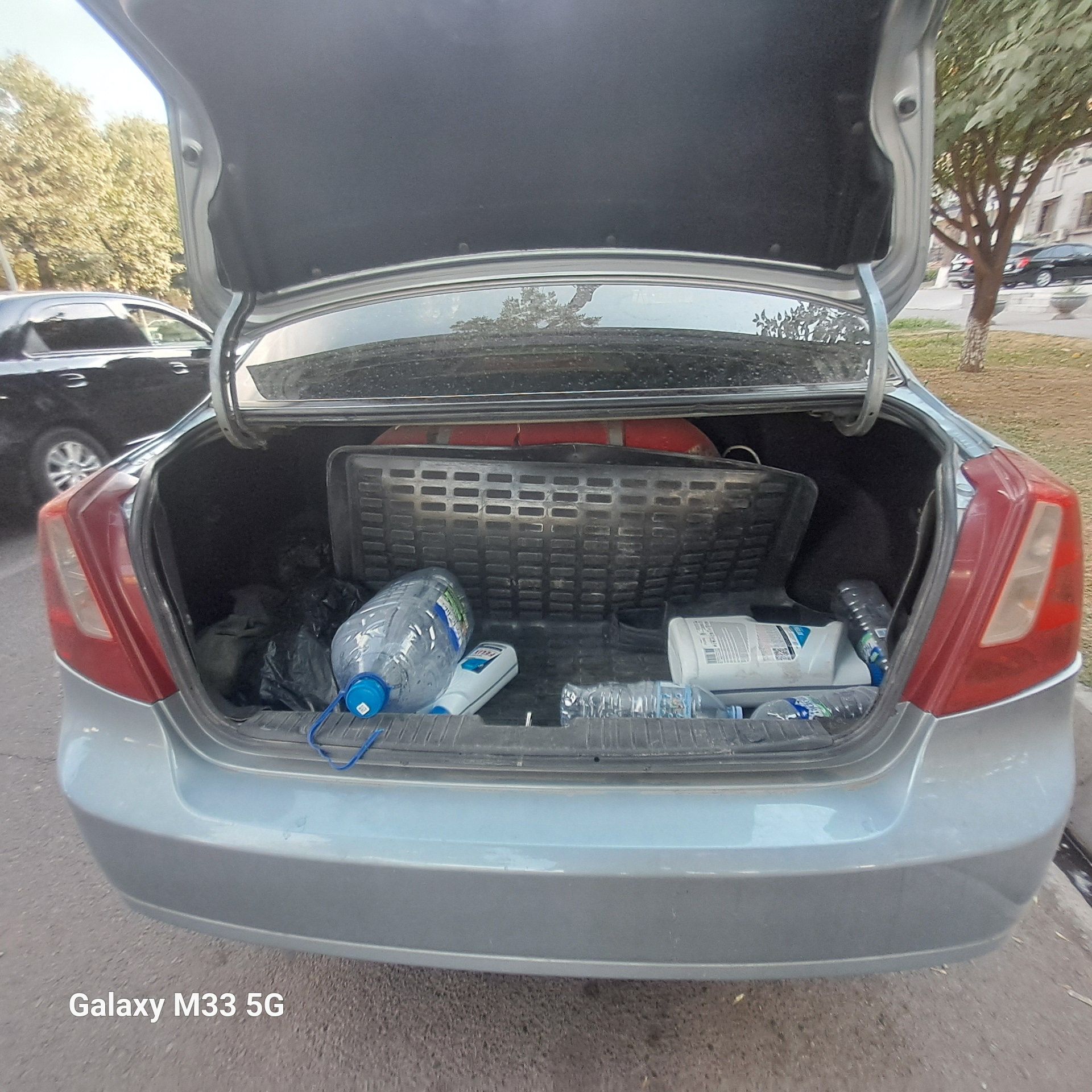 Mowina sotiladi gentra 1.5