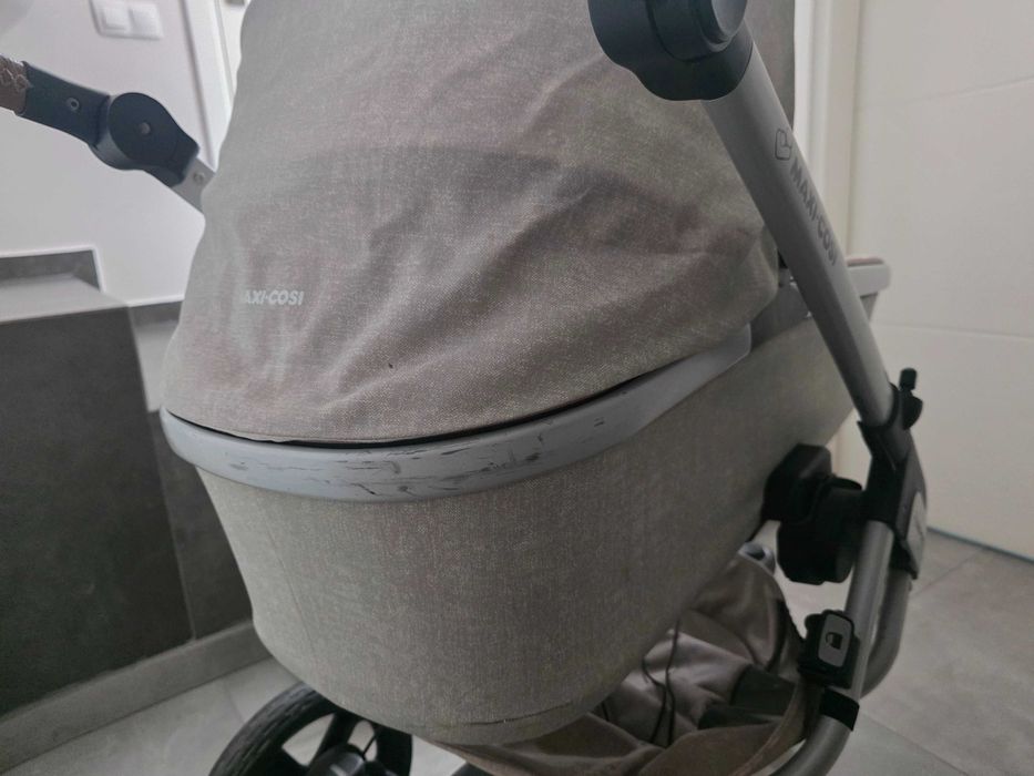 Бебешка количка Maxi Cosi Nova Nomad