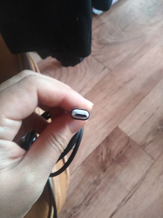 Продам зарядное устройство