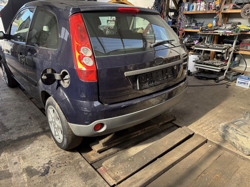 cutie viteze ford fiesta cod 2S6R7F096 cod motor A9JA