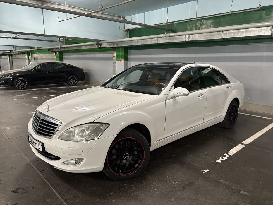 Срочно! Продаю Mercedes S Класс