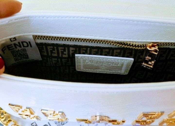 Genti mini Fendi,piele naturala, Italia,saculet,certificat, card, fact