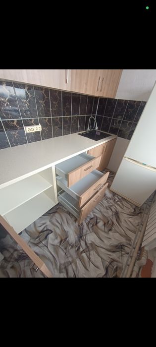 Продам мебель, кухонный гарнитур и спальный гарнитур