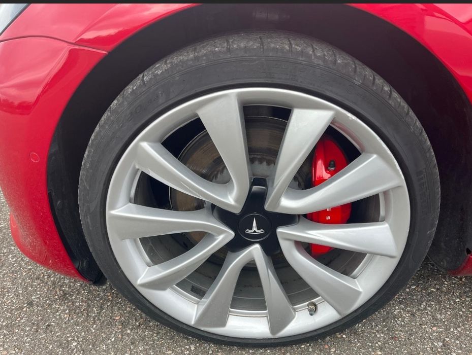 TESLA MODEL 3/Y Джанти с датчици и гуми