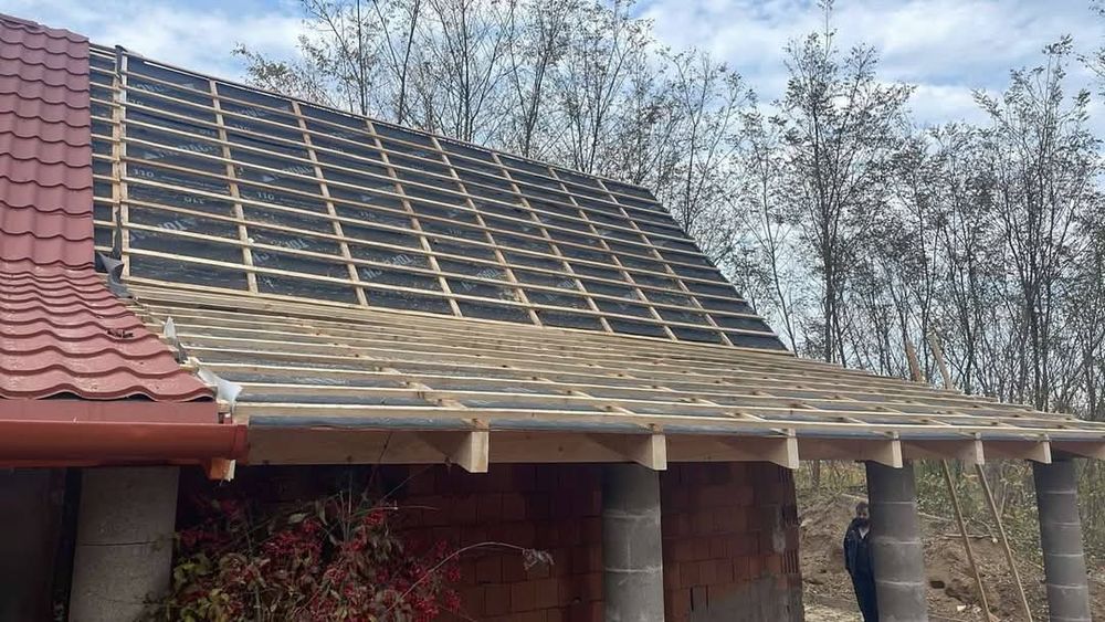 Executam Acoperisuri