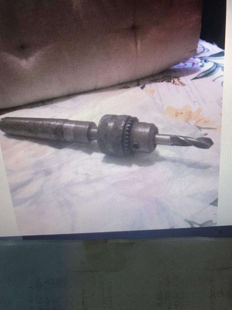 Авто части нови и  втора употр. М-ч 2140 +Багажник М-ч 2140