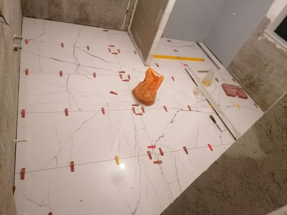 Gresie faianță la mp sau lucrare in suceava