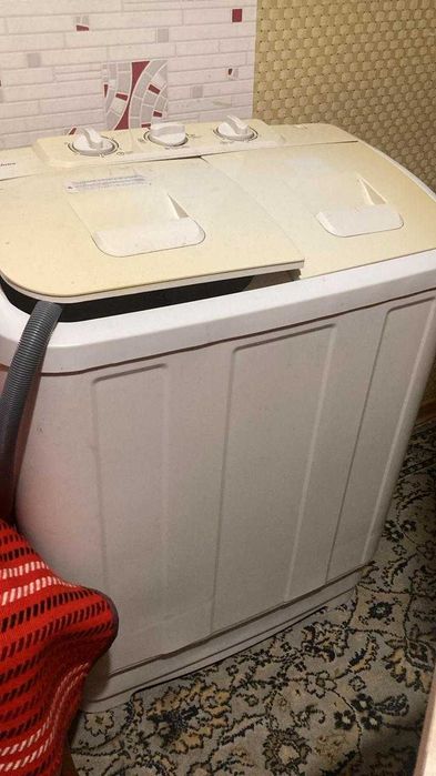 Продам Буу Машинку Стиральную