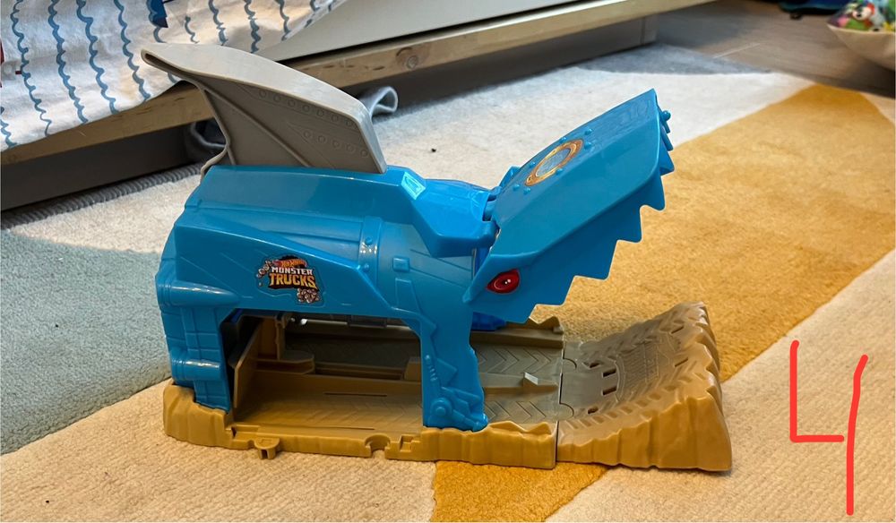 Hotwheels писти