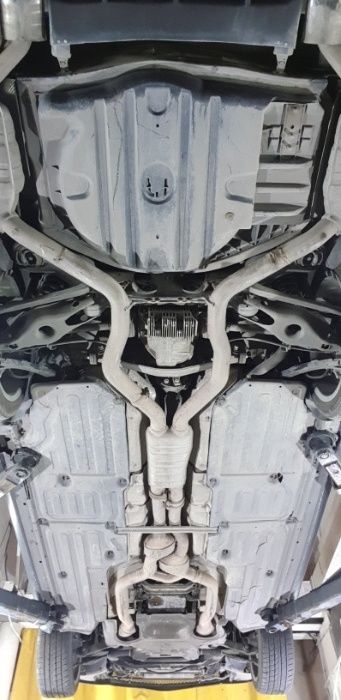 Мойка Днища автомашин на подъемнике паром.