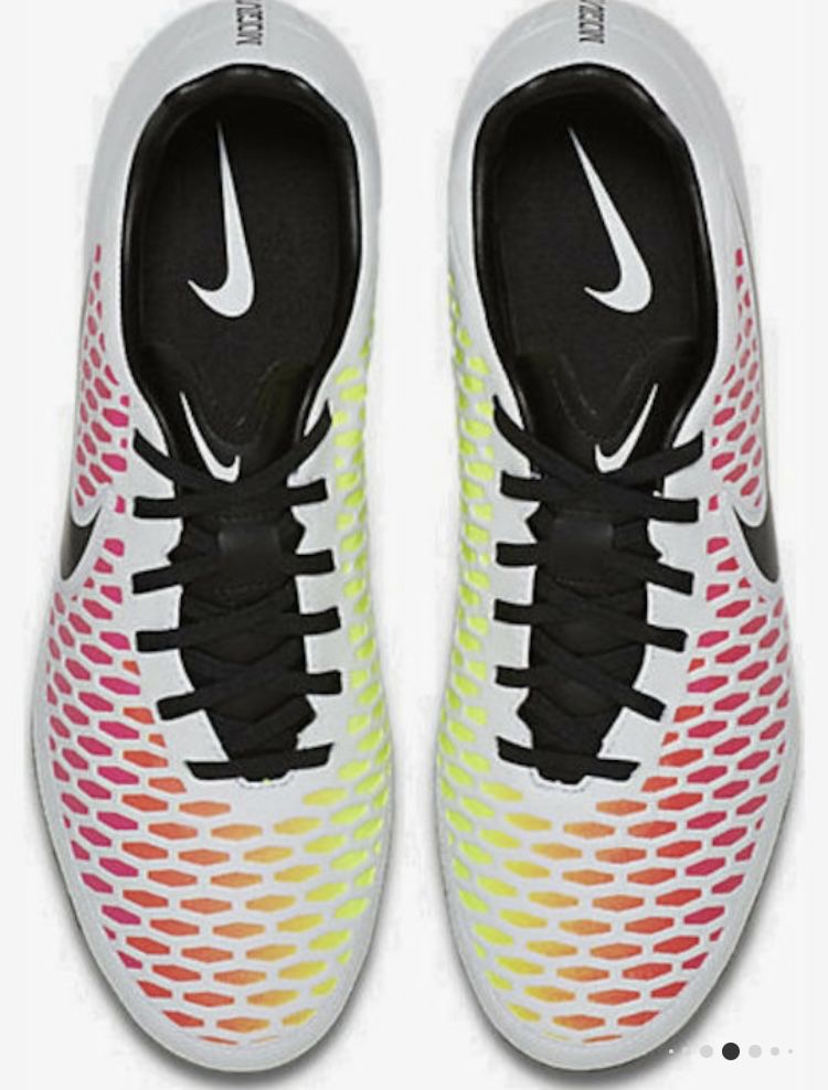 Бутсы Nike Magista