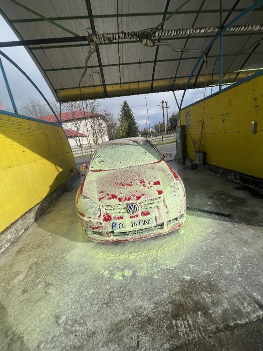 Vând golf 5 1.4 TSI an 2009