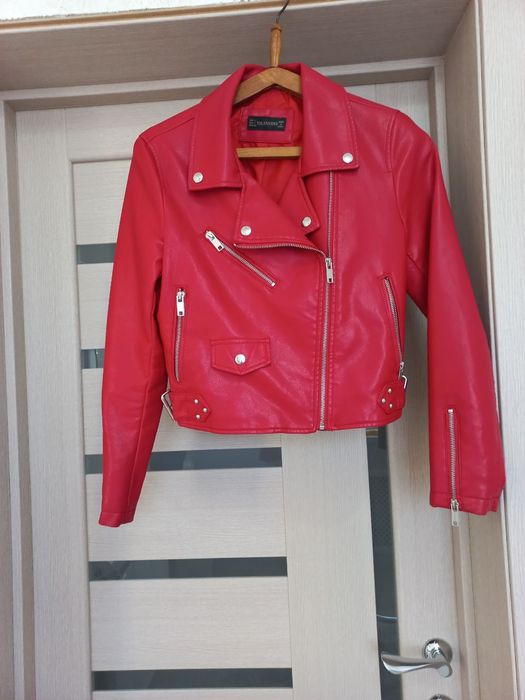 Продам куртку Токуши