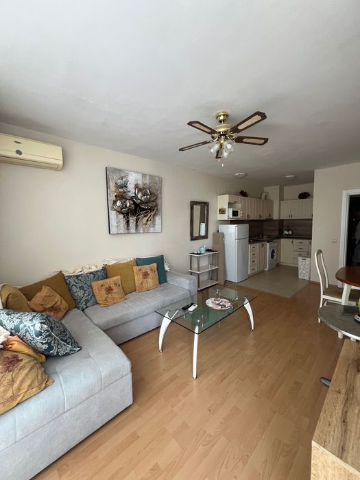 Продава се Двустаен апартамент в к.к. Слънчев бряг - 62 кв.м за 1186 €/кв.м - Снимка #4