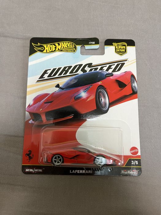 Ferrari LaFerrari Euro Speed Hot Wheels Premium