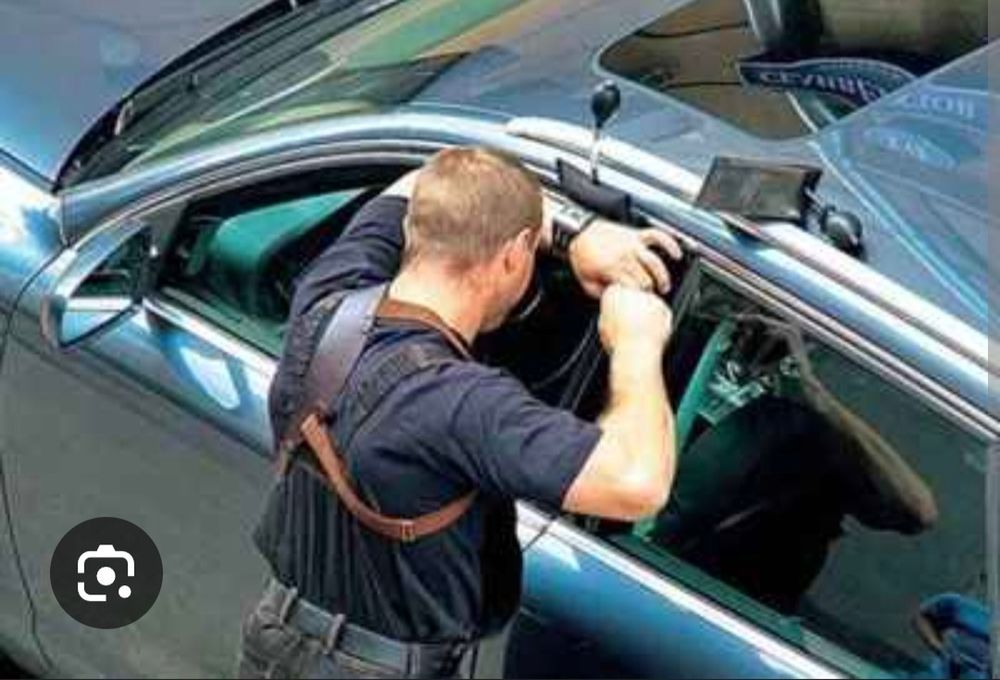 Тез ёрдам! Мошинангиз кулфланиб ичида калит коп кеттими биз ёрдамда!