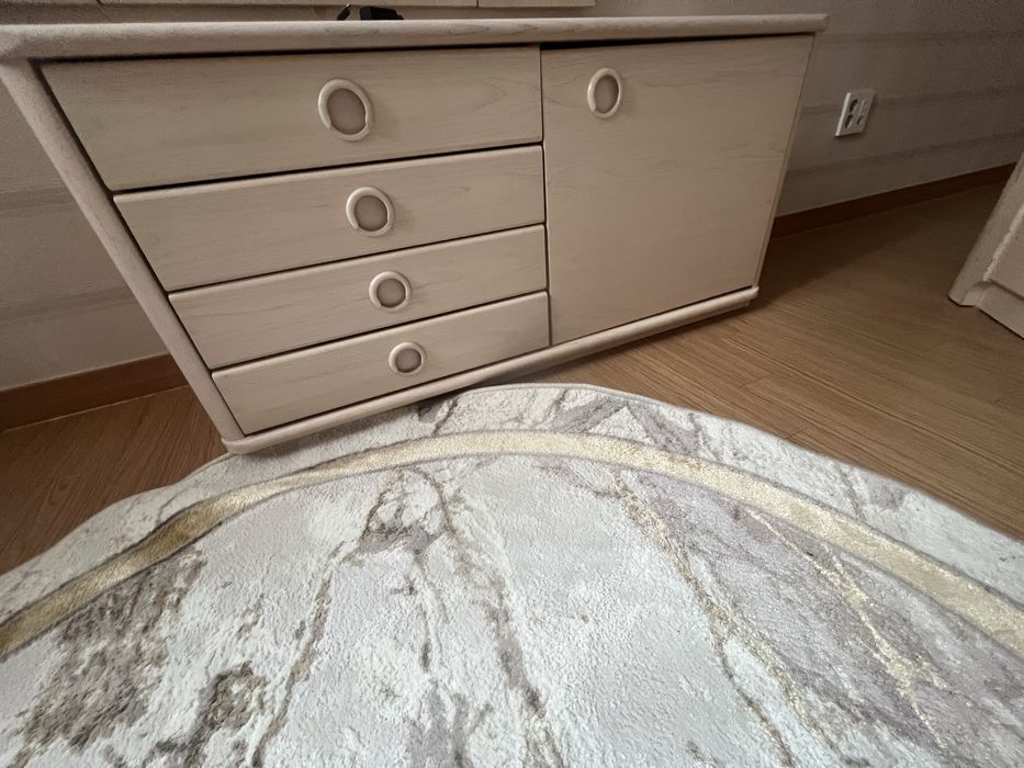 Тумбочки, Отдам даром. Возможно, кому-то подойдет на дрова.