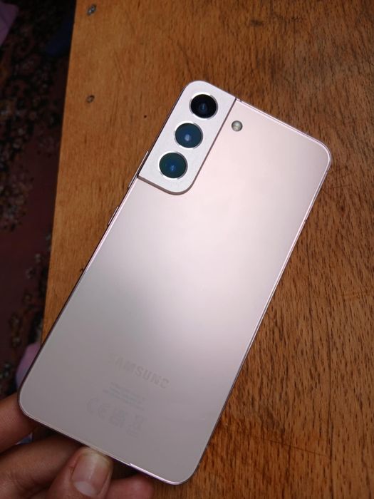 Samsung S22 5G ПЕРФЕКТЕН!!