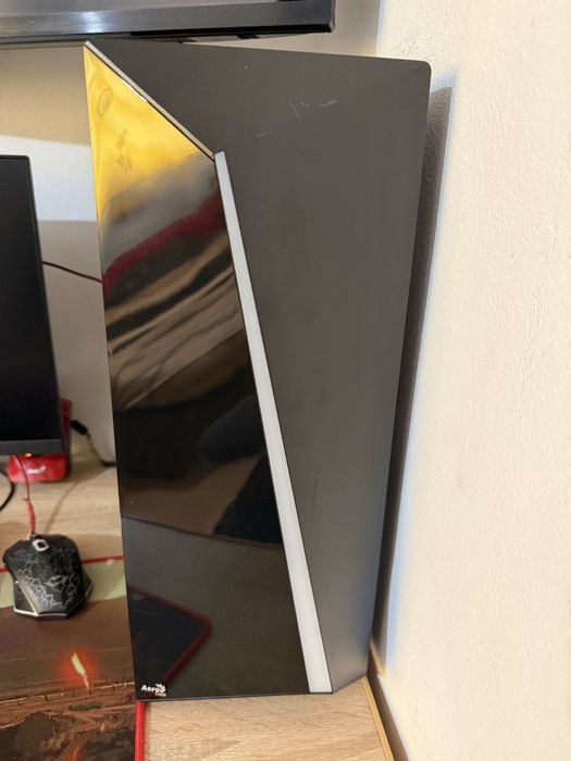 PC Gaming – i5 6400, RX 570 4GB, 16GB RAM, SSD 240GB + HDD 500GB