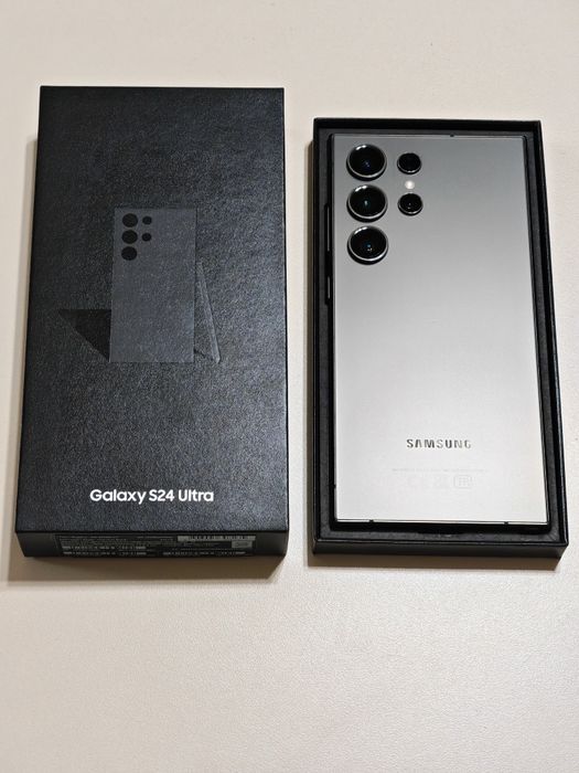 Samsung S24 Ultra 512 gb Ram 12 5G полный комплект