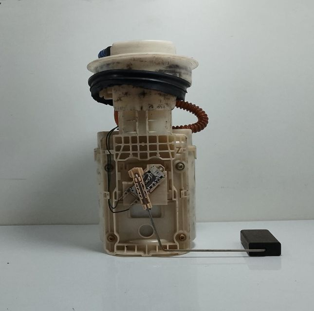 Pompa combustibil 6Q0919051C Volkswagen VW Polo a 3-a generatie 6N (f