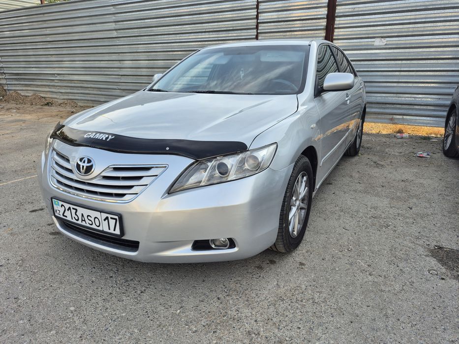 Продам Тойоту Камри 40