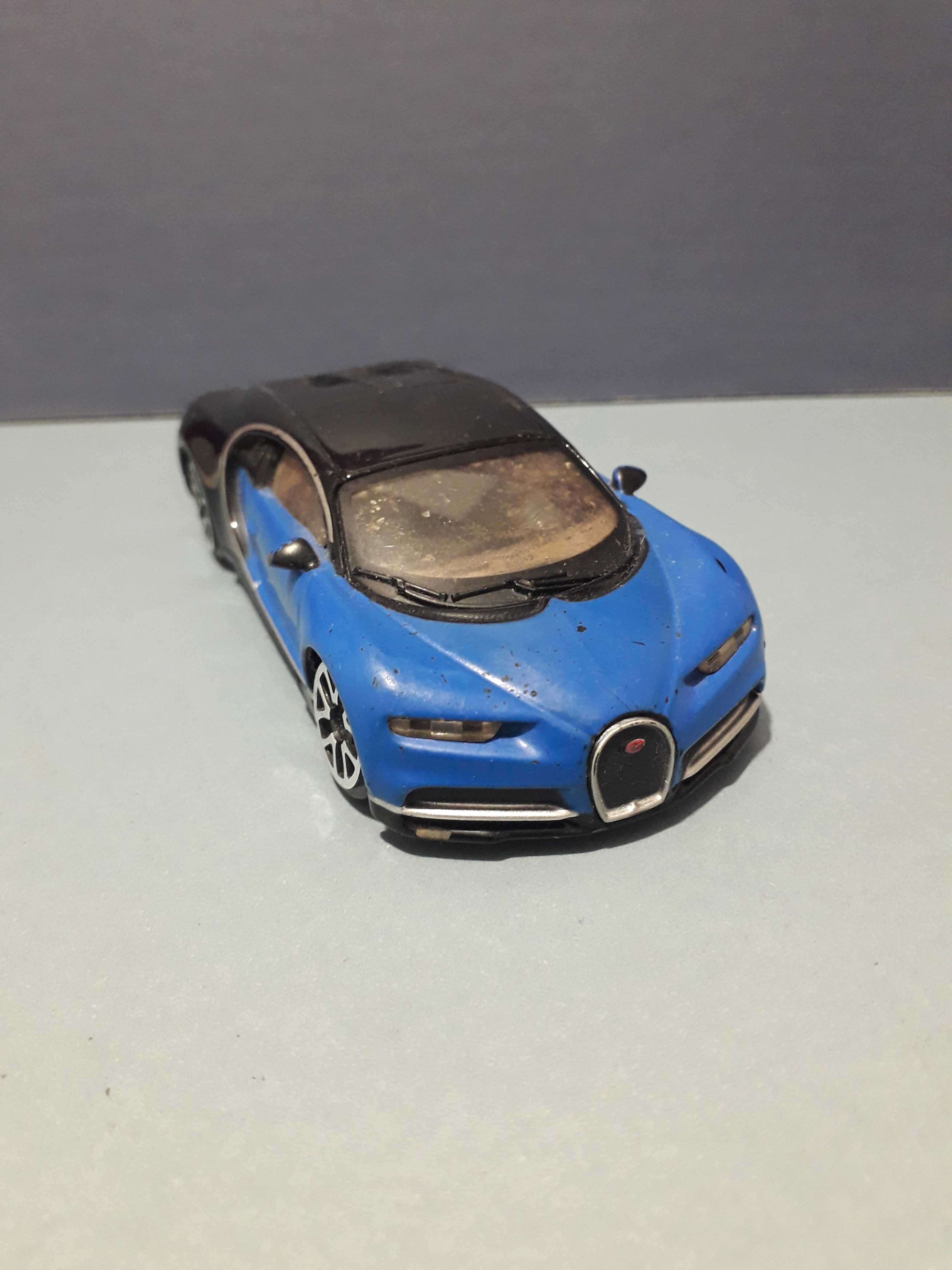 Bugatti Chiron masina masinuta macheta 1/43