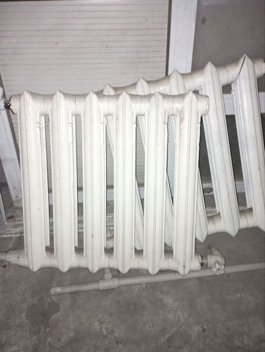 чугун батарей сотилади 37 дона бор