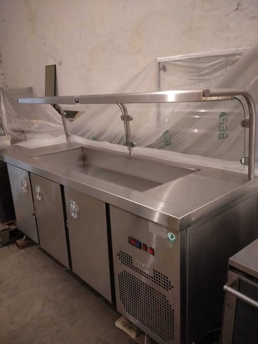 Vitrine frigorifice din inox, congelatoare si agregate carmangerie