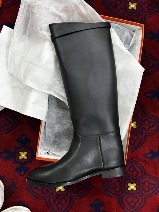 Женские демисезонные сапоги Hermes из натуральной кожи