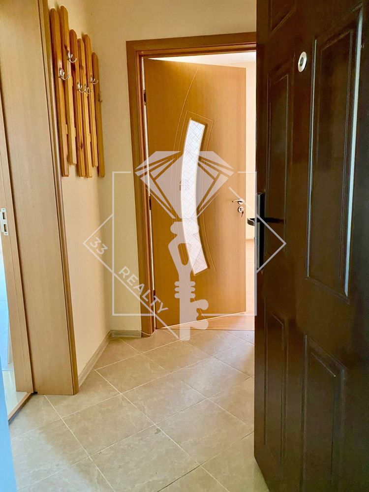 Продава се Двустаен апартамент в Пловдив, Център - 43 кв.м за 3024 €/кв.м - Снимка #7
