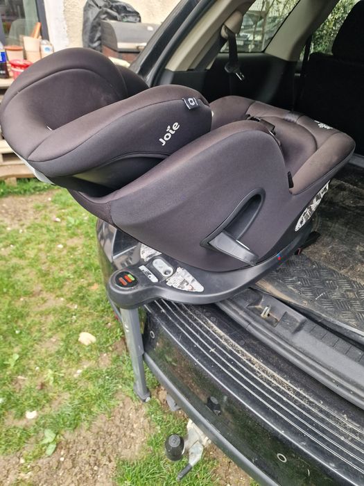 Cel mai sigur scaun bebe Jolie X360 stare perfecta cu accesorii