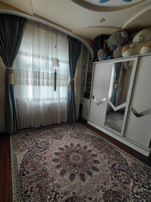 Продаётся 5 комнатная квартира на 3 этаже