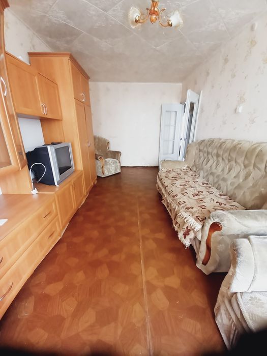 Продаётся 2х ком кв Боровской 64