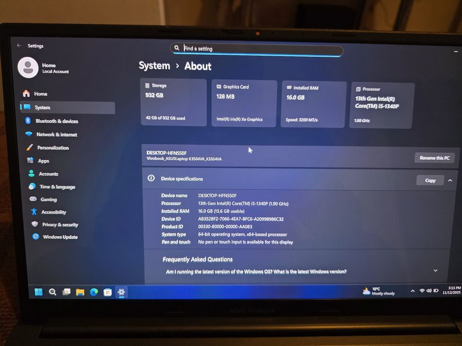 Vând Laptop Asus Vivobook 15X OLED 120 Hz 3K