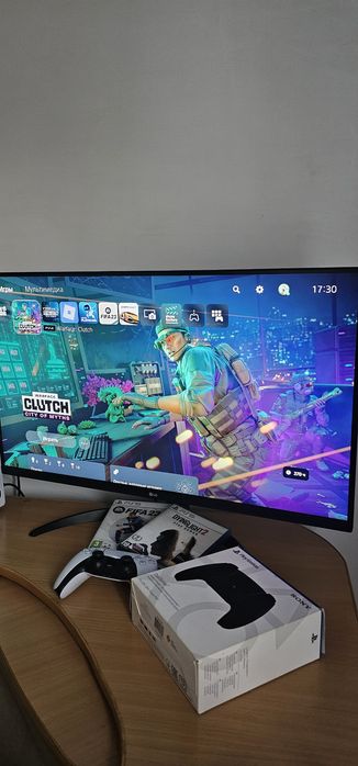 Монитор LG 4k 31.5 дюйма.