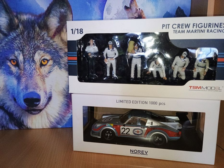 Vând Norev 1/18 nou la 430 lei

Set Martini Tsm 1/18 nou,590 lei

Plat